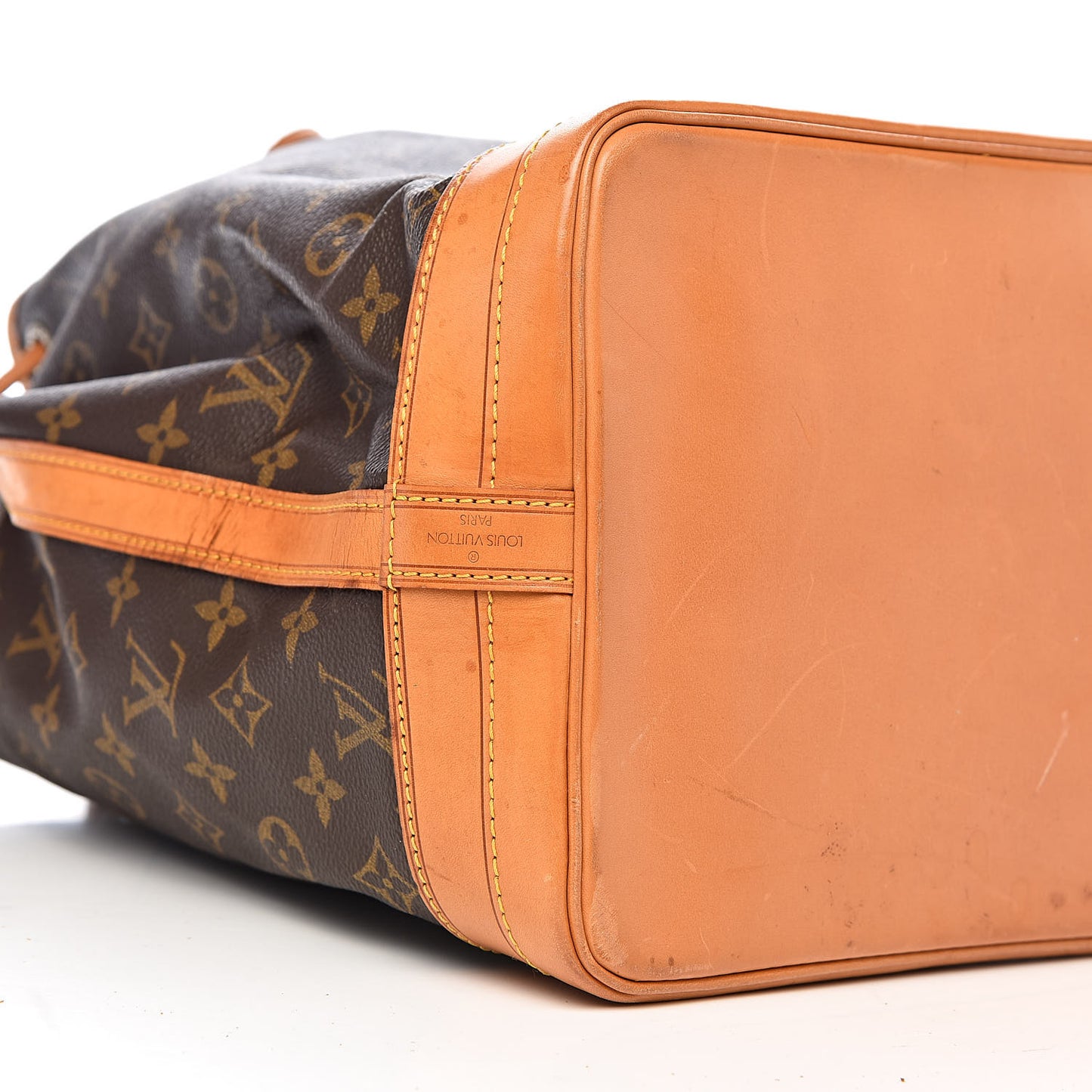 Monogram Noe