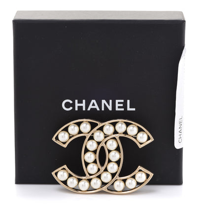 Chanel Pearl CC Brooch Light Gold 5 of 5