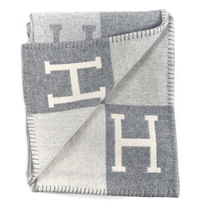 Hermes Wool Cashmere Avalon III Blanket Ecru Gris Clair 2 of 3