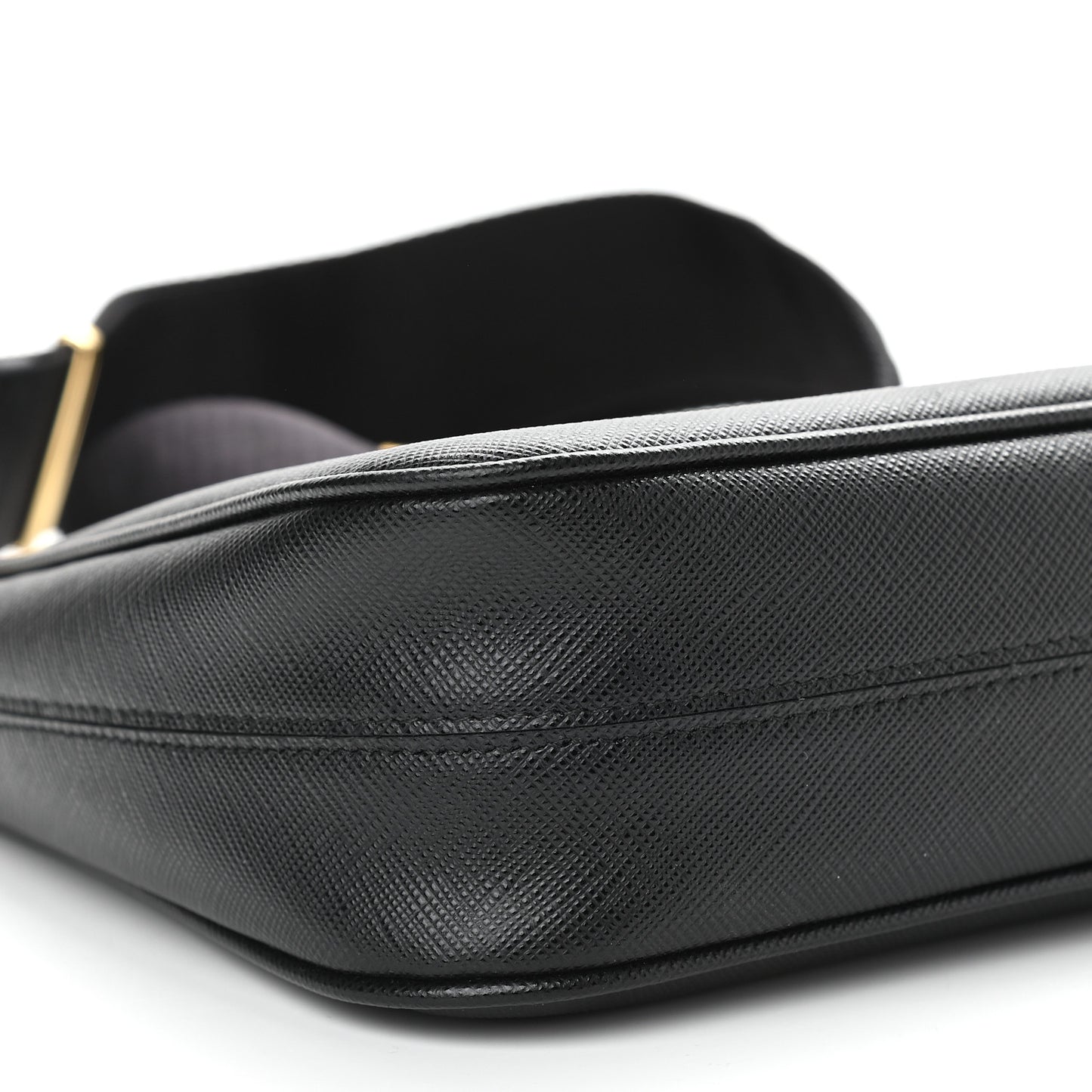 Saffiano Lux Re-Edition 2005 Shoulder Bag Black