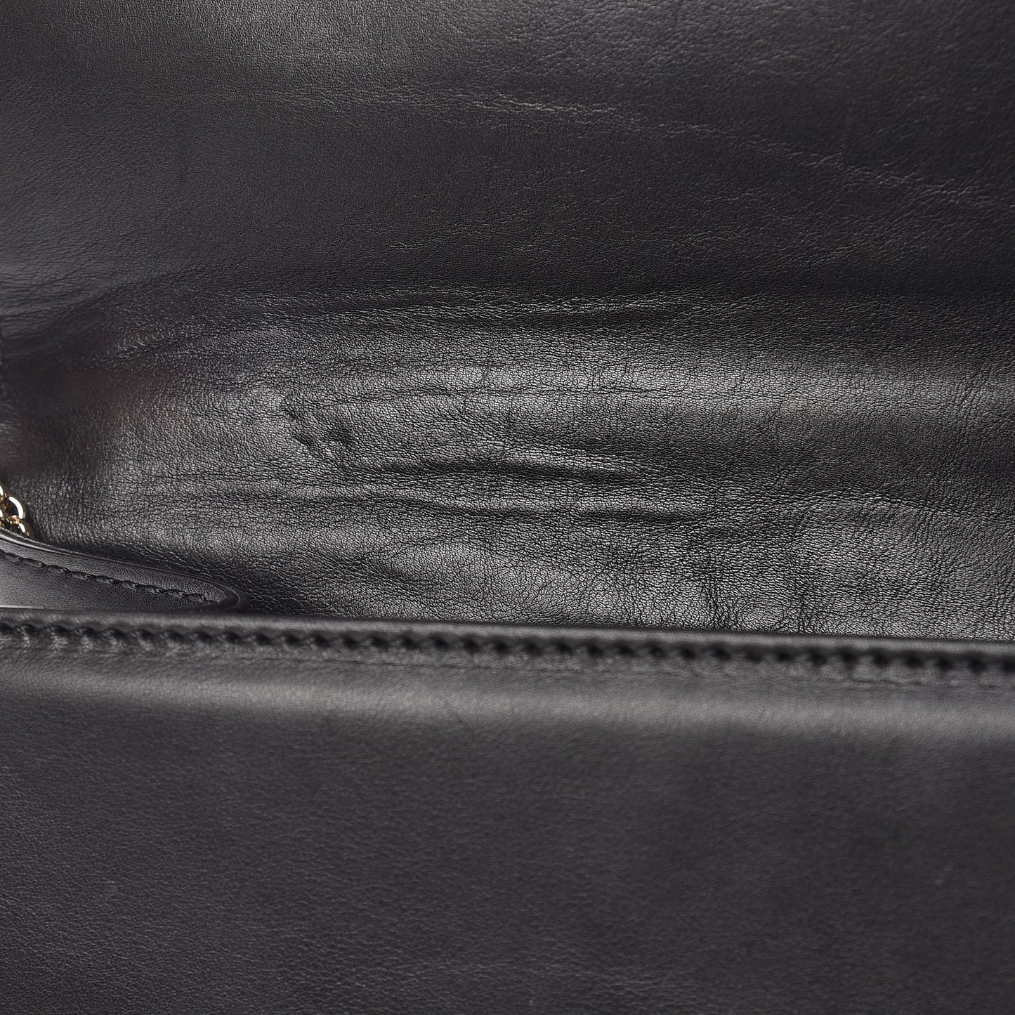 Vitello Extra Large Glam Lock Rockstud Flap Black