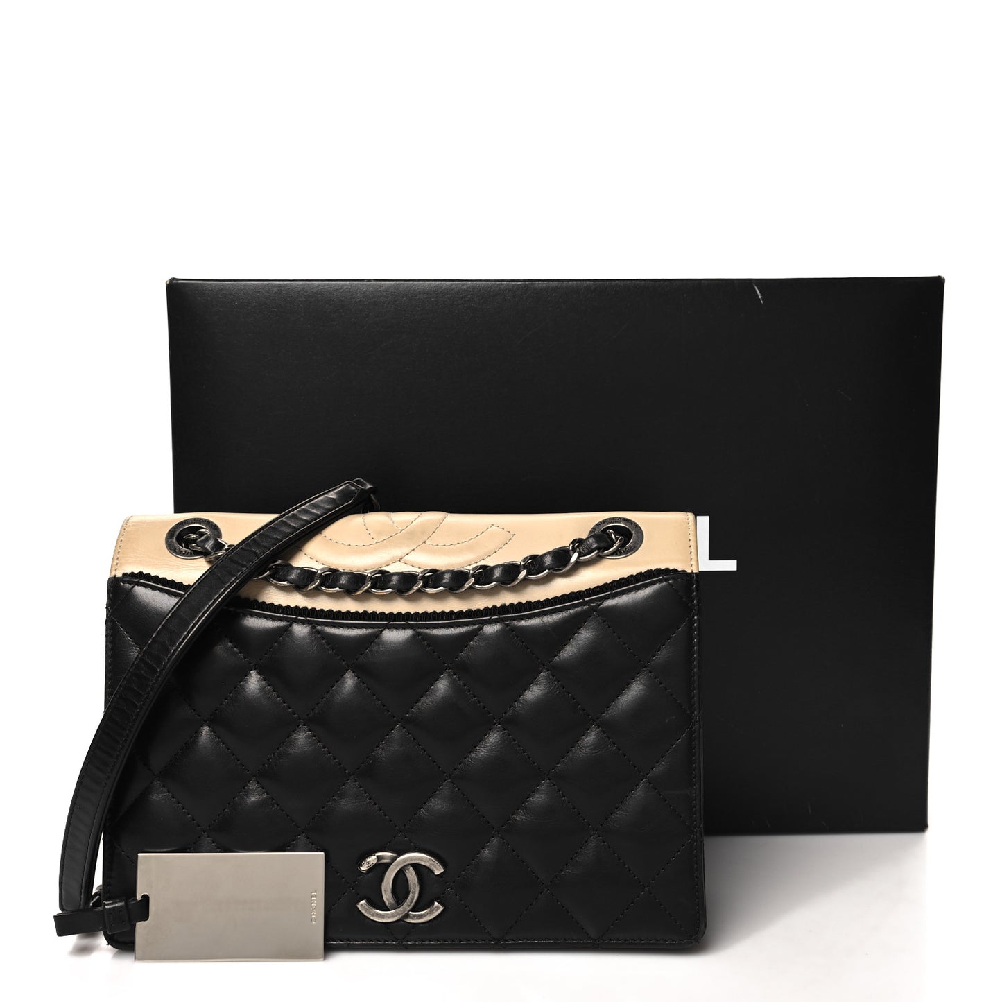 Calfskin Quilted Ballerine Flap Black Beige