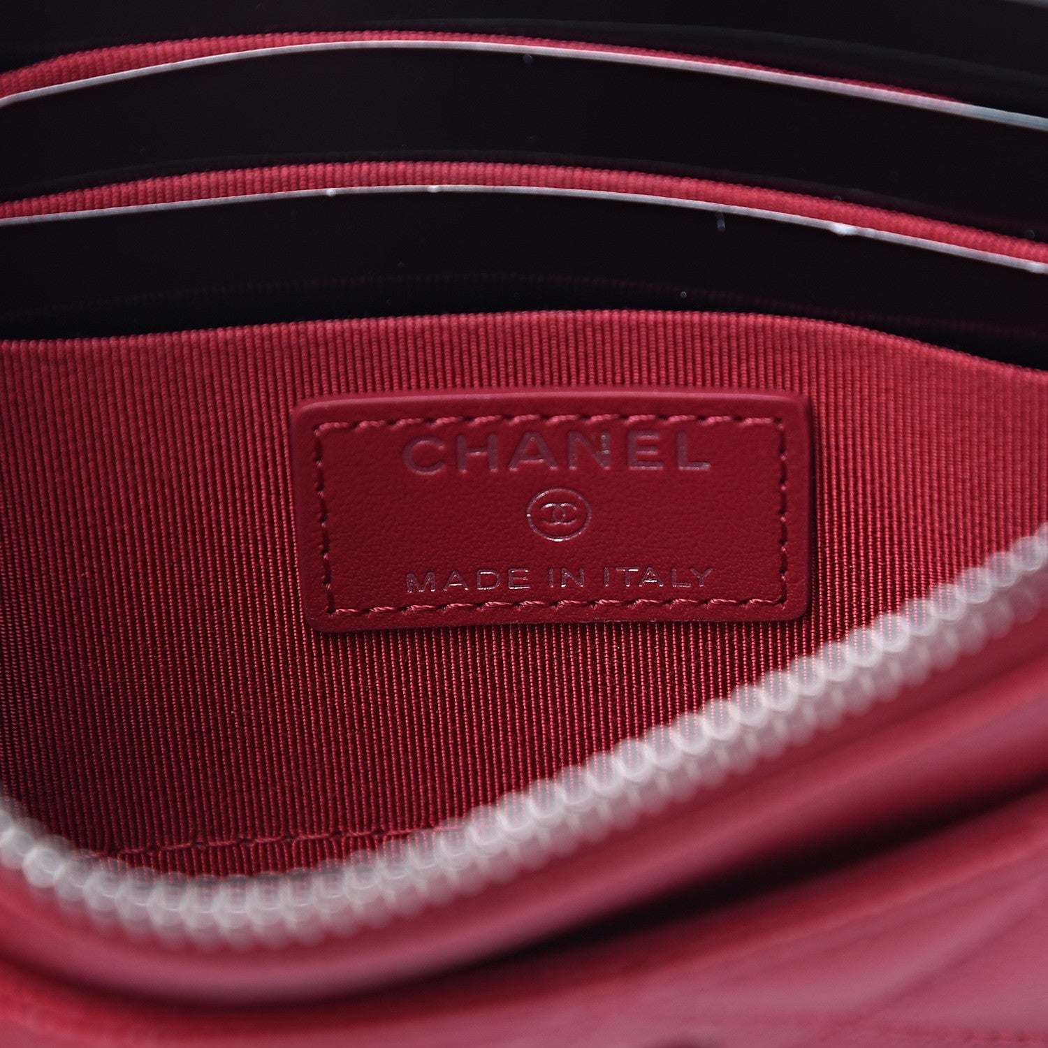 Chanel Caviar Quilted Classic Zip Pouch Red 5 of 9
