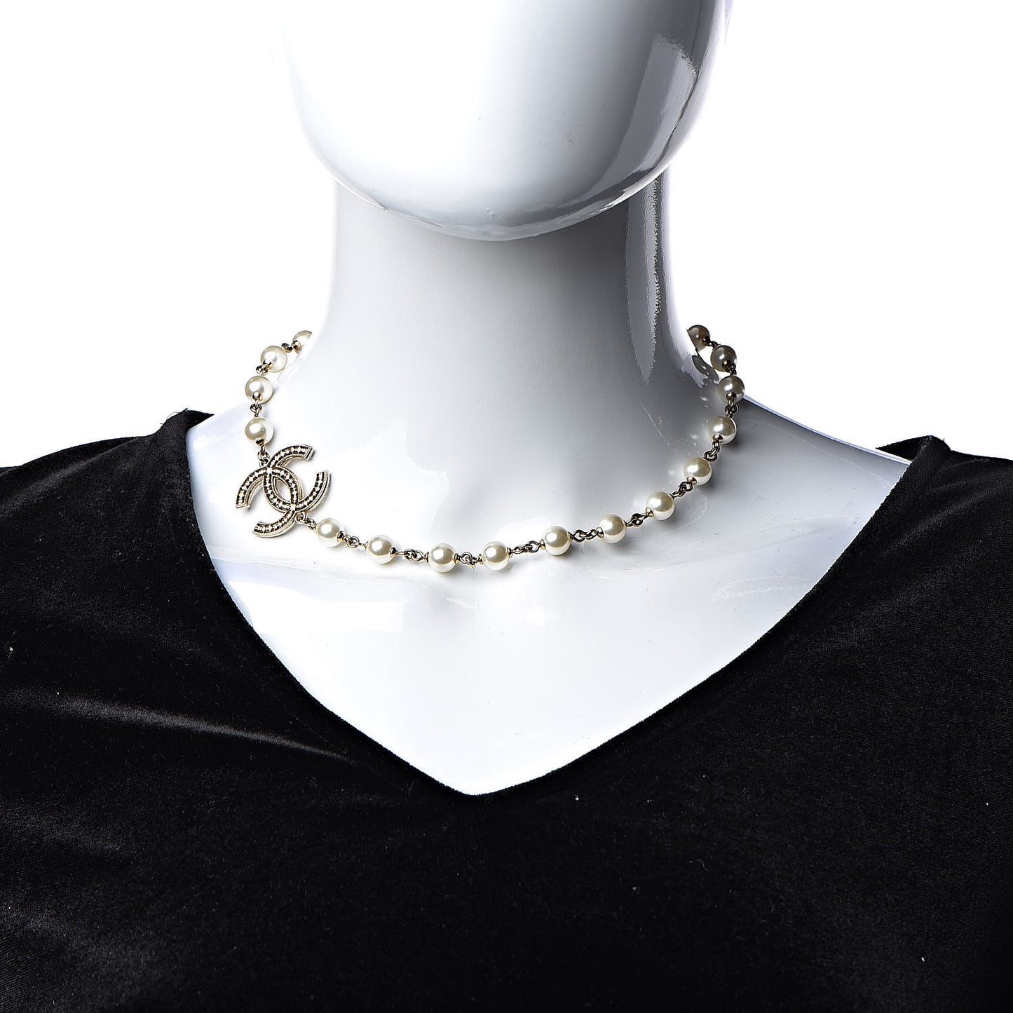 Pearl CC Short Necklace Gold