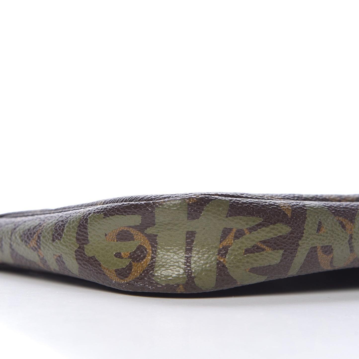 Monogram Graffiti Pochette Accessories Kaki
