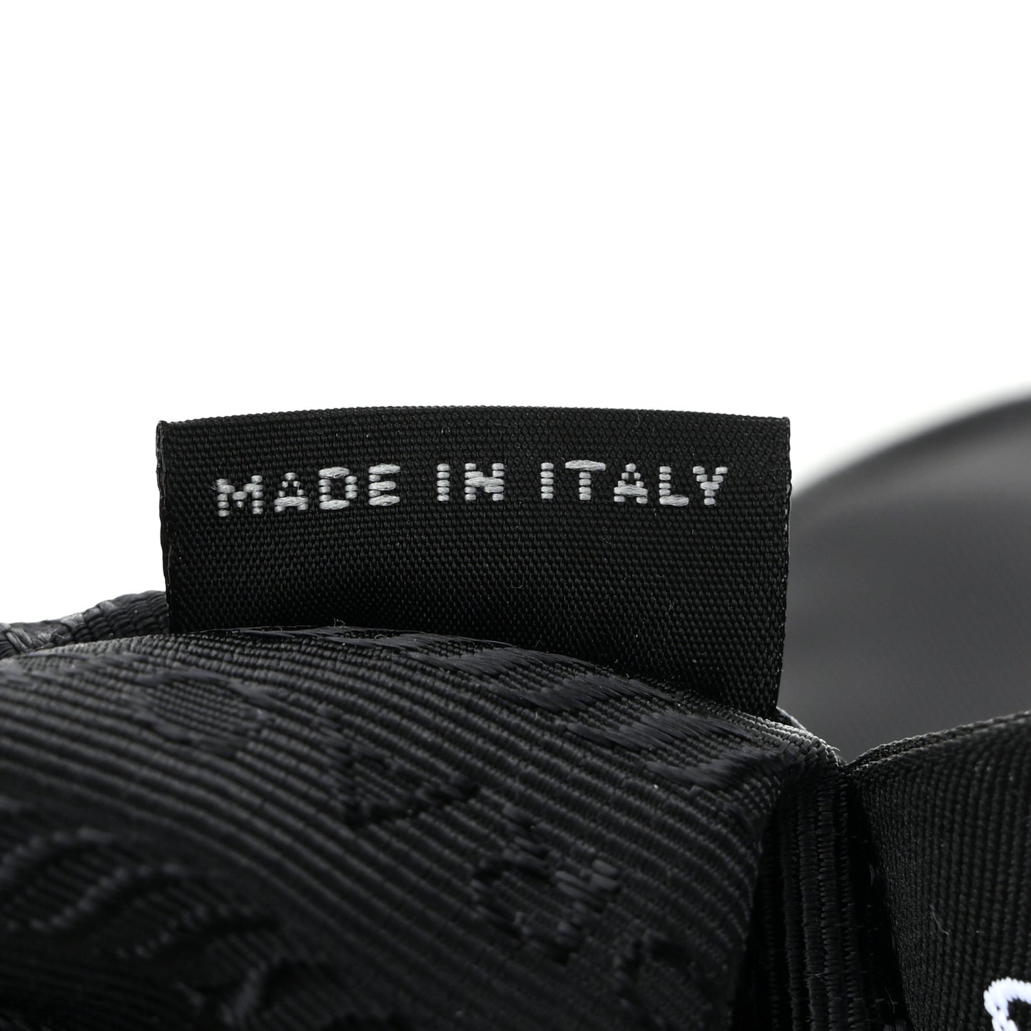 Nylon Re-Edition 2005 Shoulder Bag Black