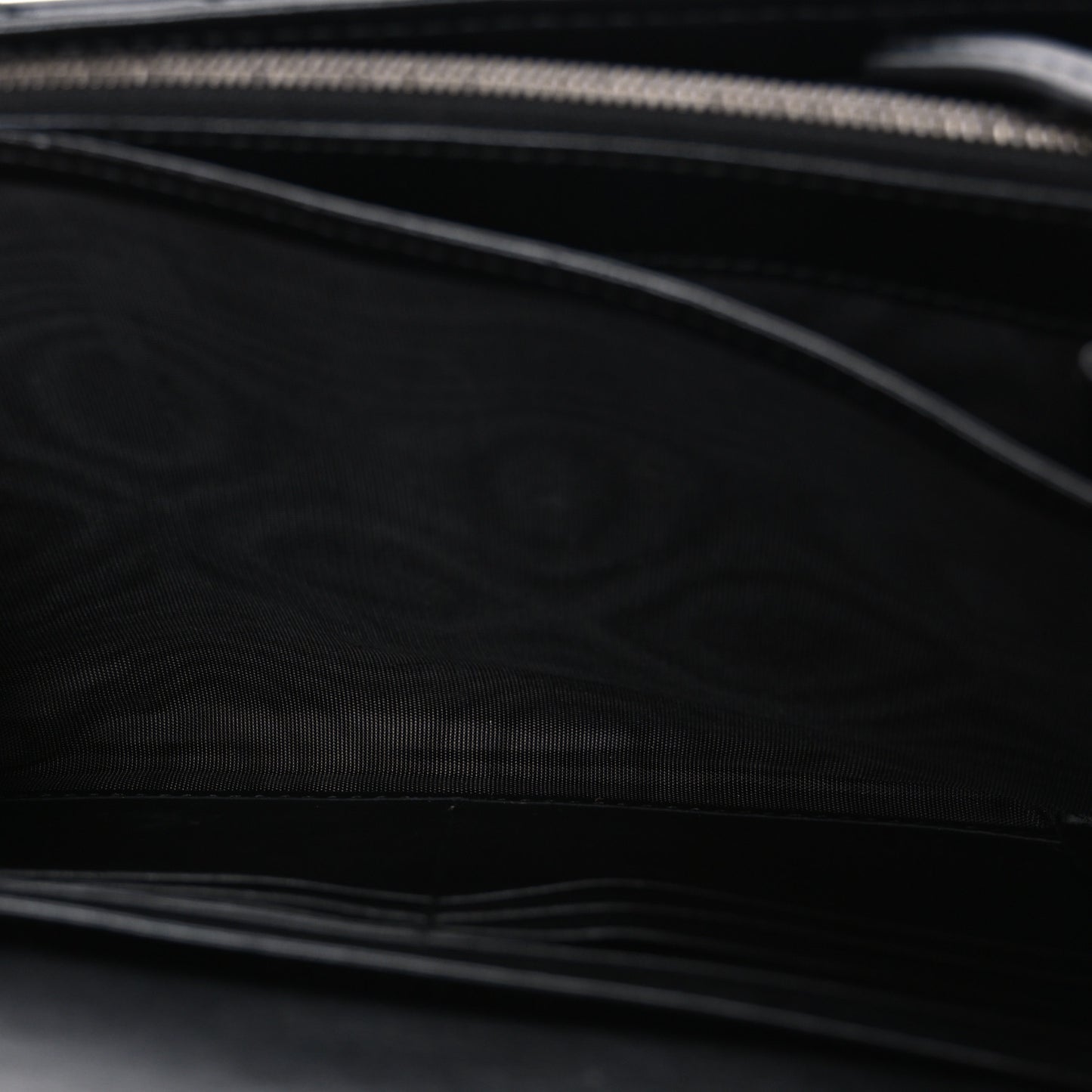 Calfskin Matelasse GG Marmont Chain Wallet Black