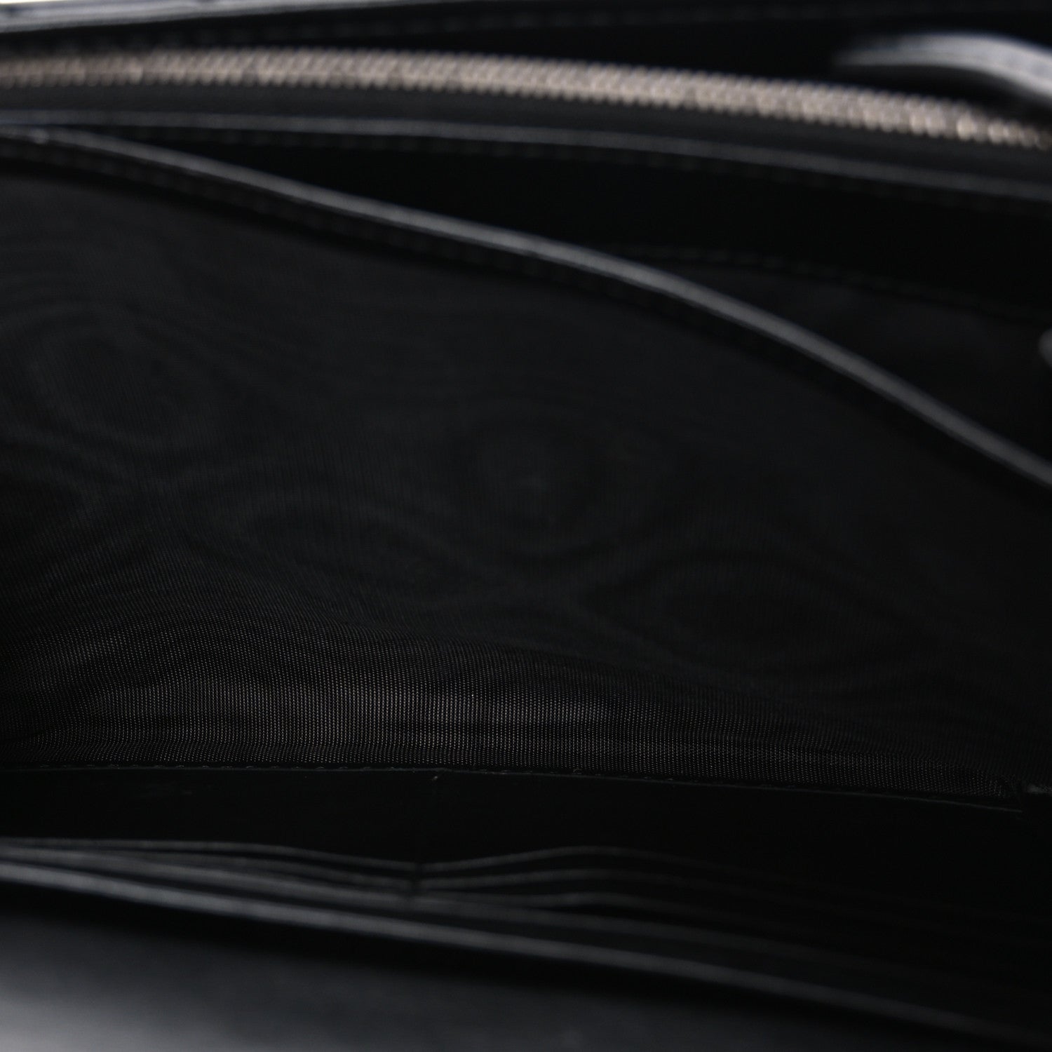 Gucci Calfskin Matelasse GG Marmont Chain Wallet Black 5 of 12