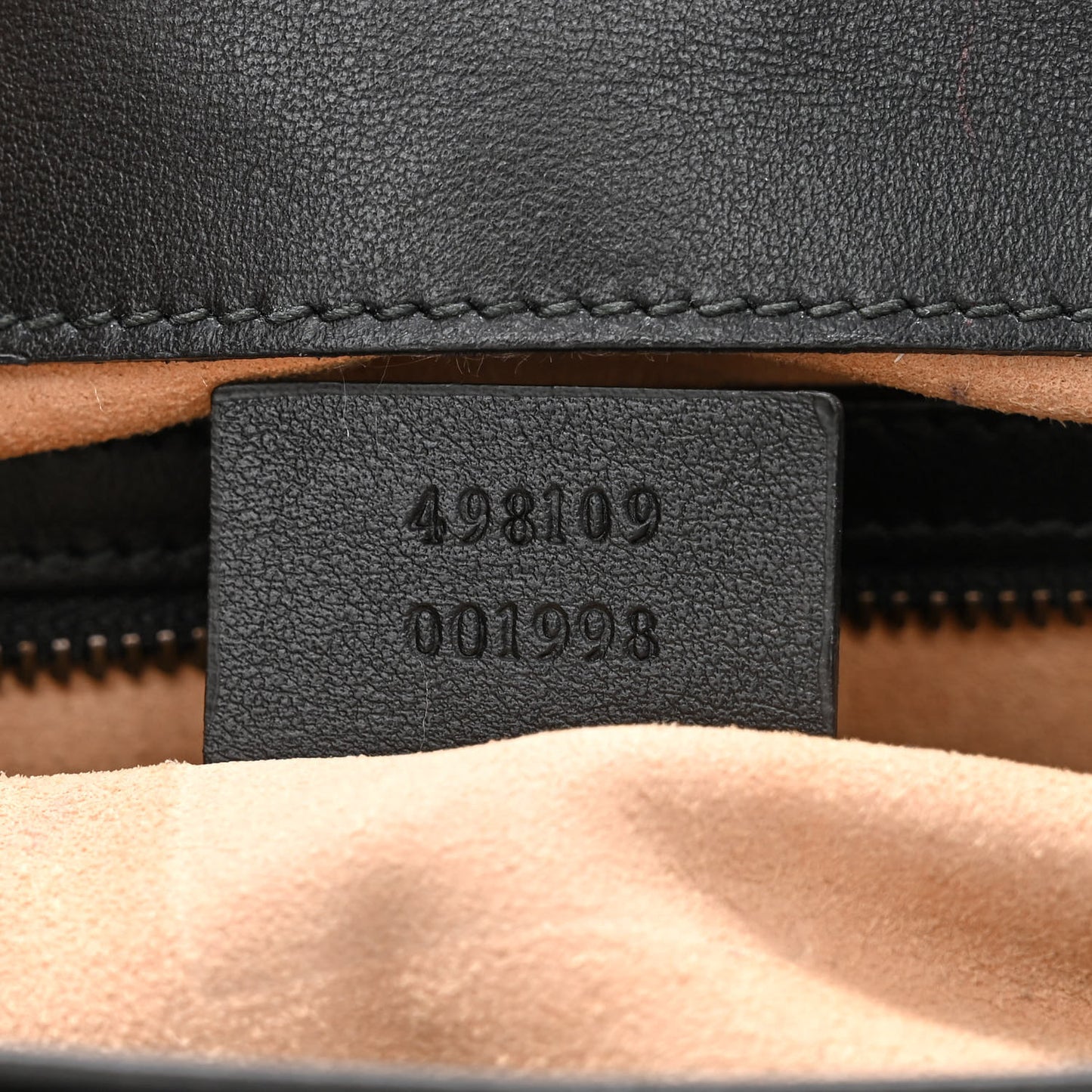 Calfskin Matelasse Medium GG Marmont Top Handle Shoulder Bag Black