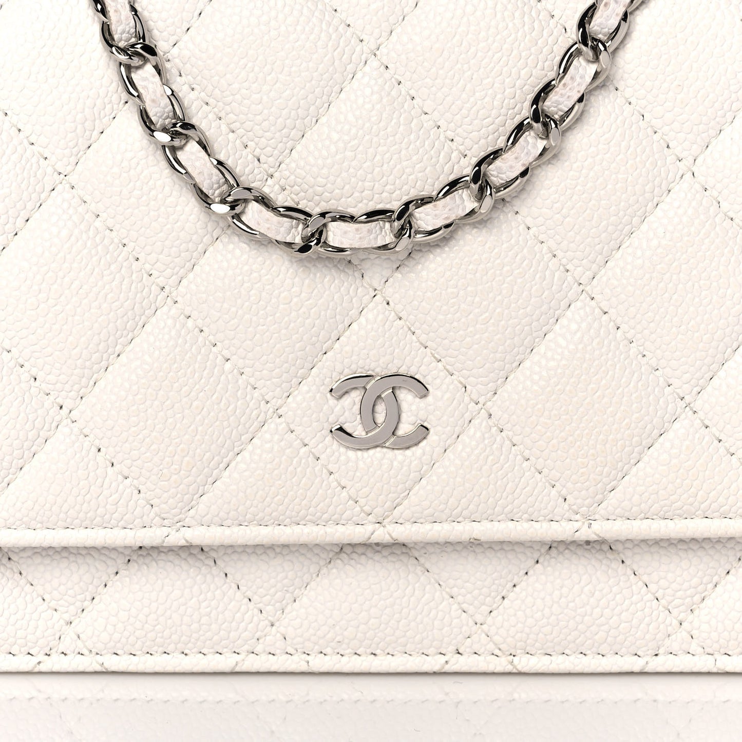 Caviar Quilted Wallet On Chain WOC White