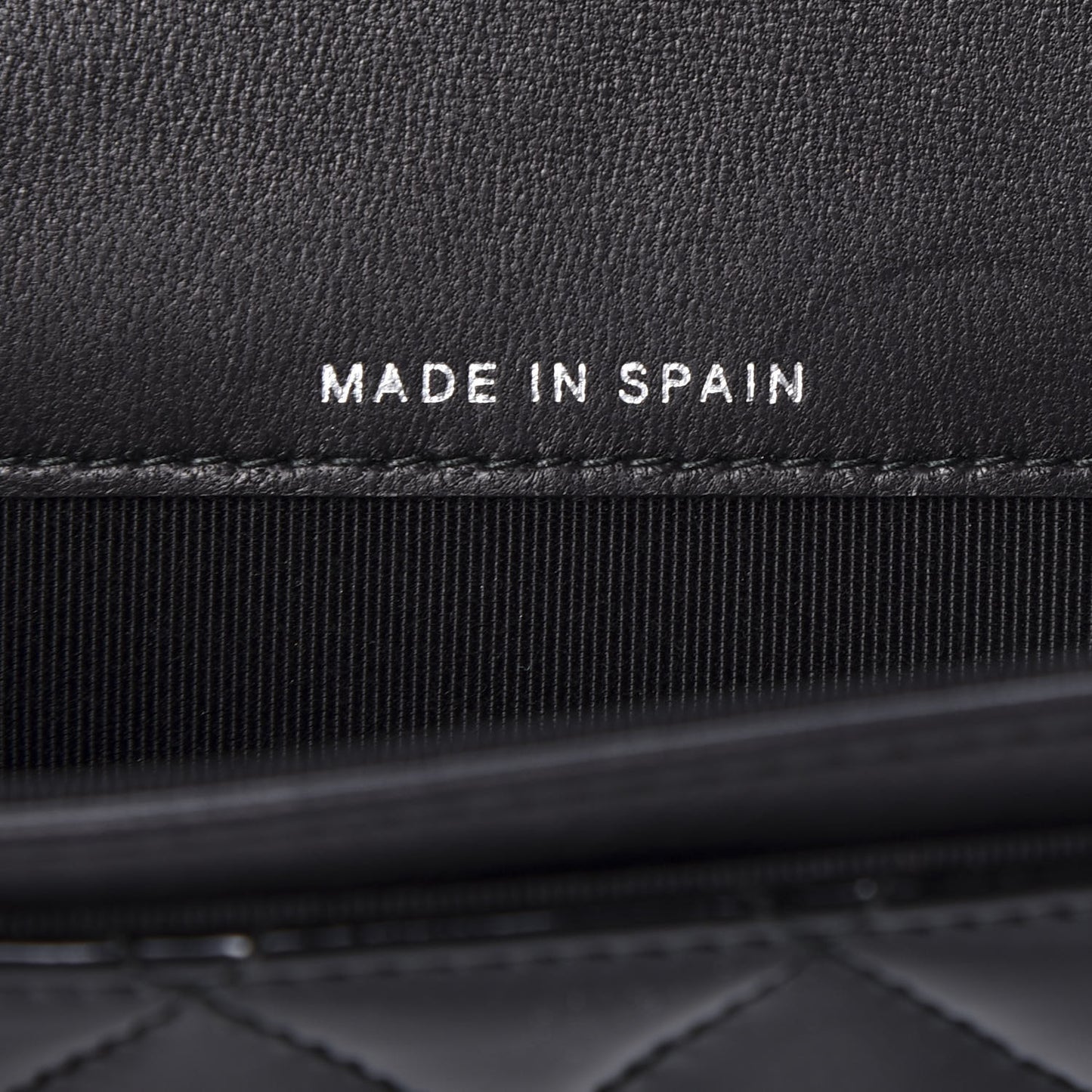 Patent Quilted Flap Card Holder Black
