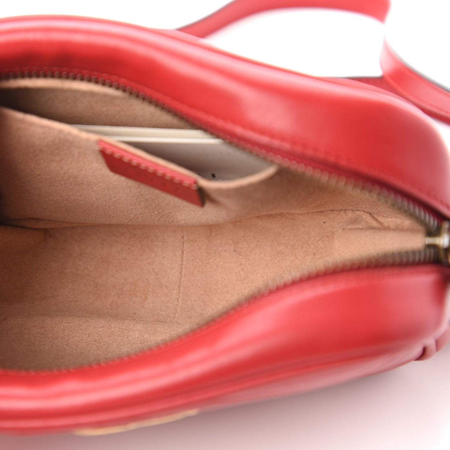 Calfskin Matelasse Mini GG Marmont Chain Shoulder Bag Hibiscus Red