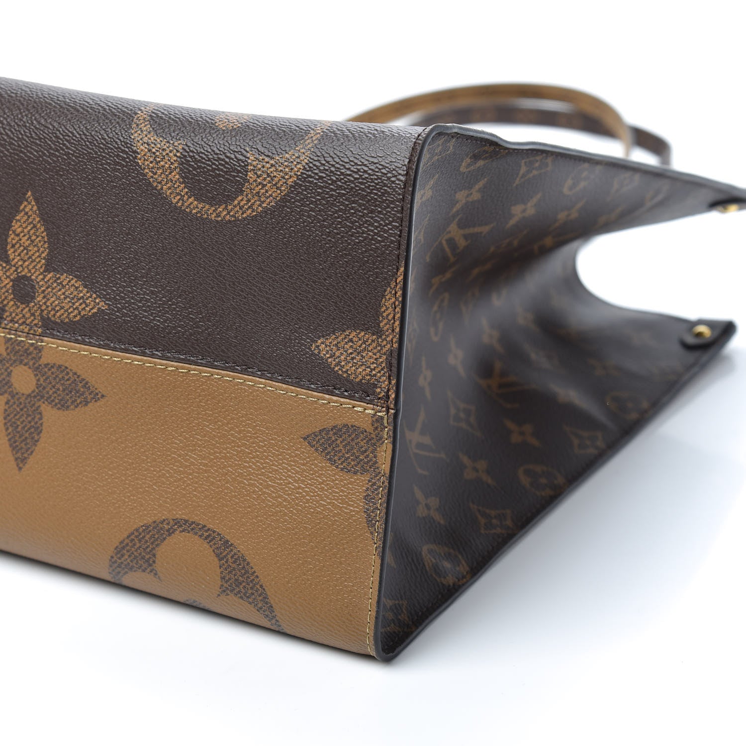 Louis Vuitton Reverse Monogram Giant Onthego GM 9 of 9