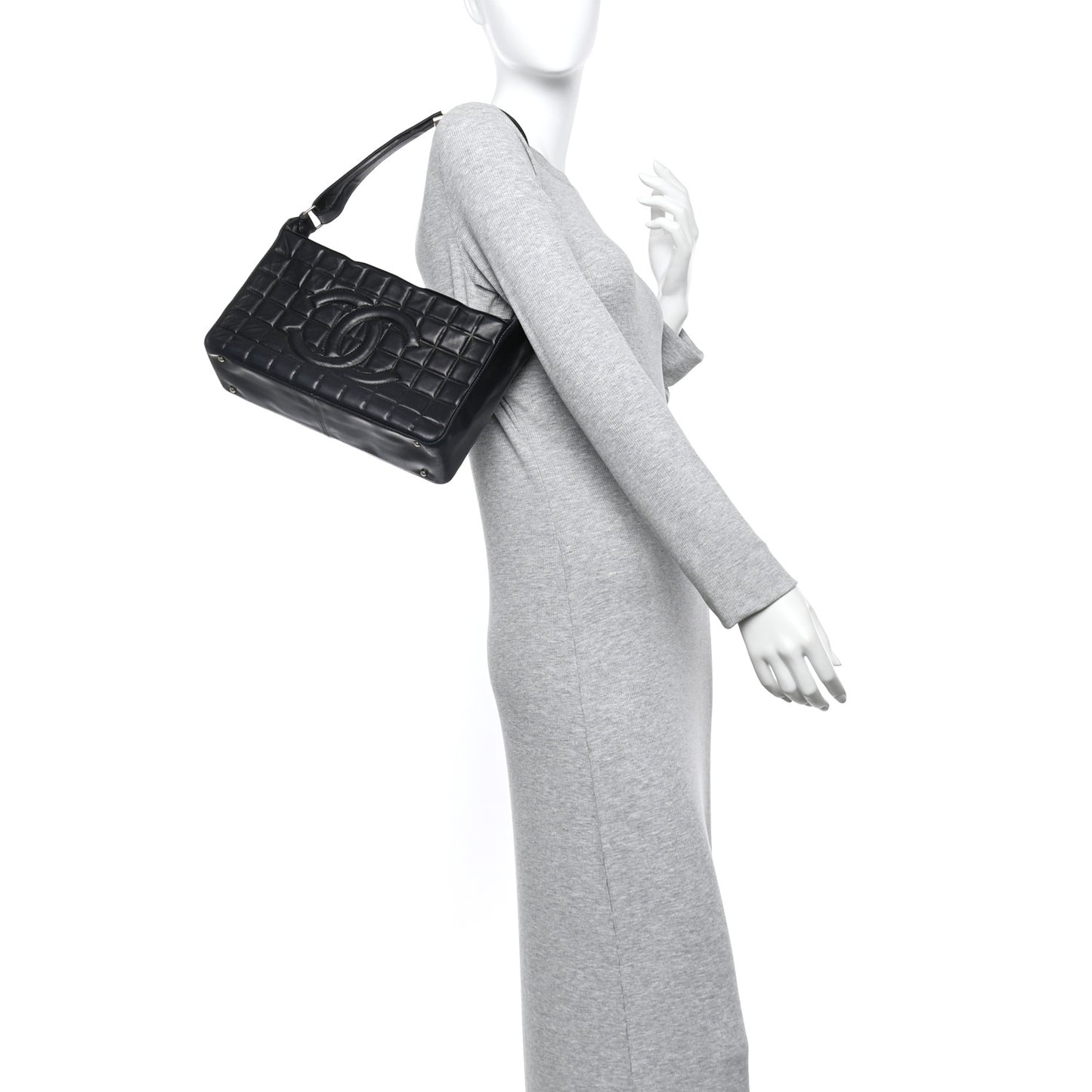 Lambskin Quilted Medium Chocolate Bar Shoulder Bag Black