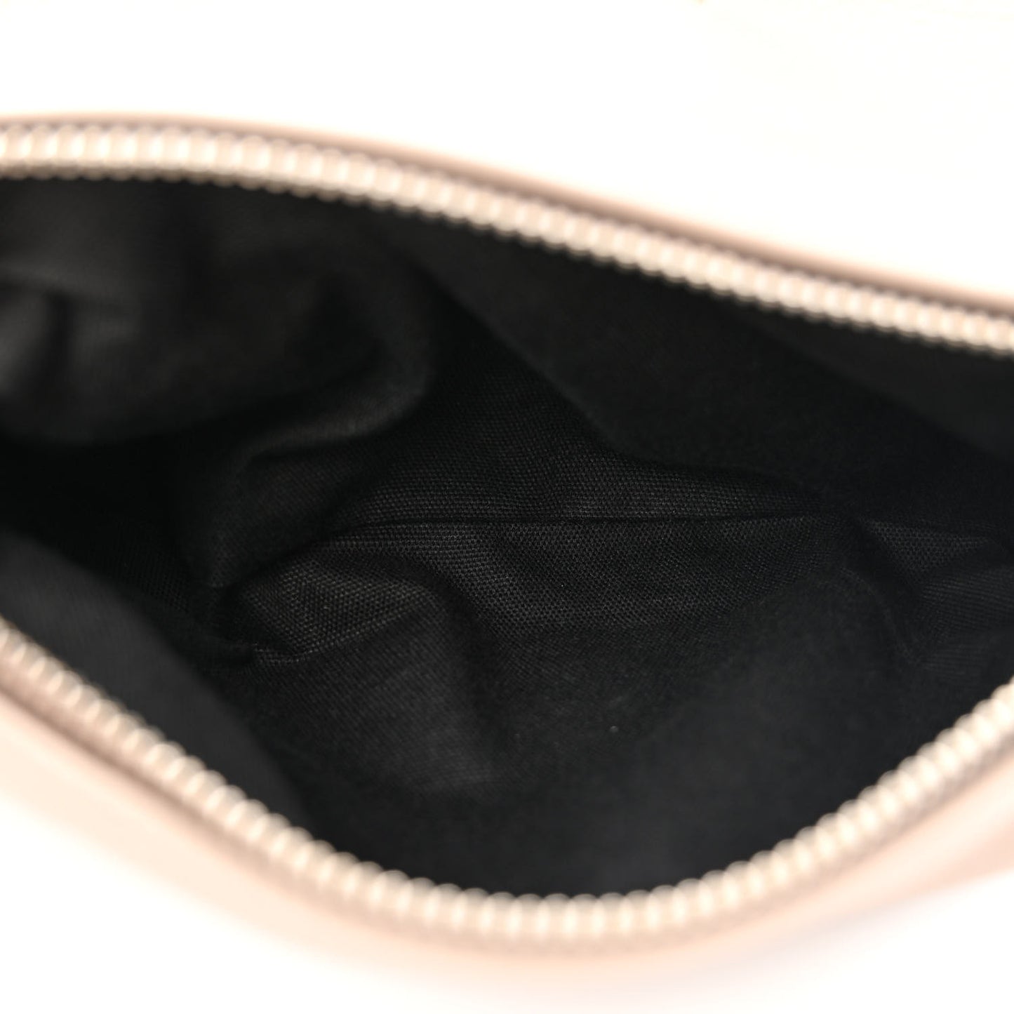 Sugar Goatskin Small Pandora Powder