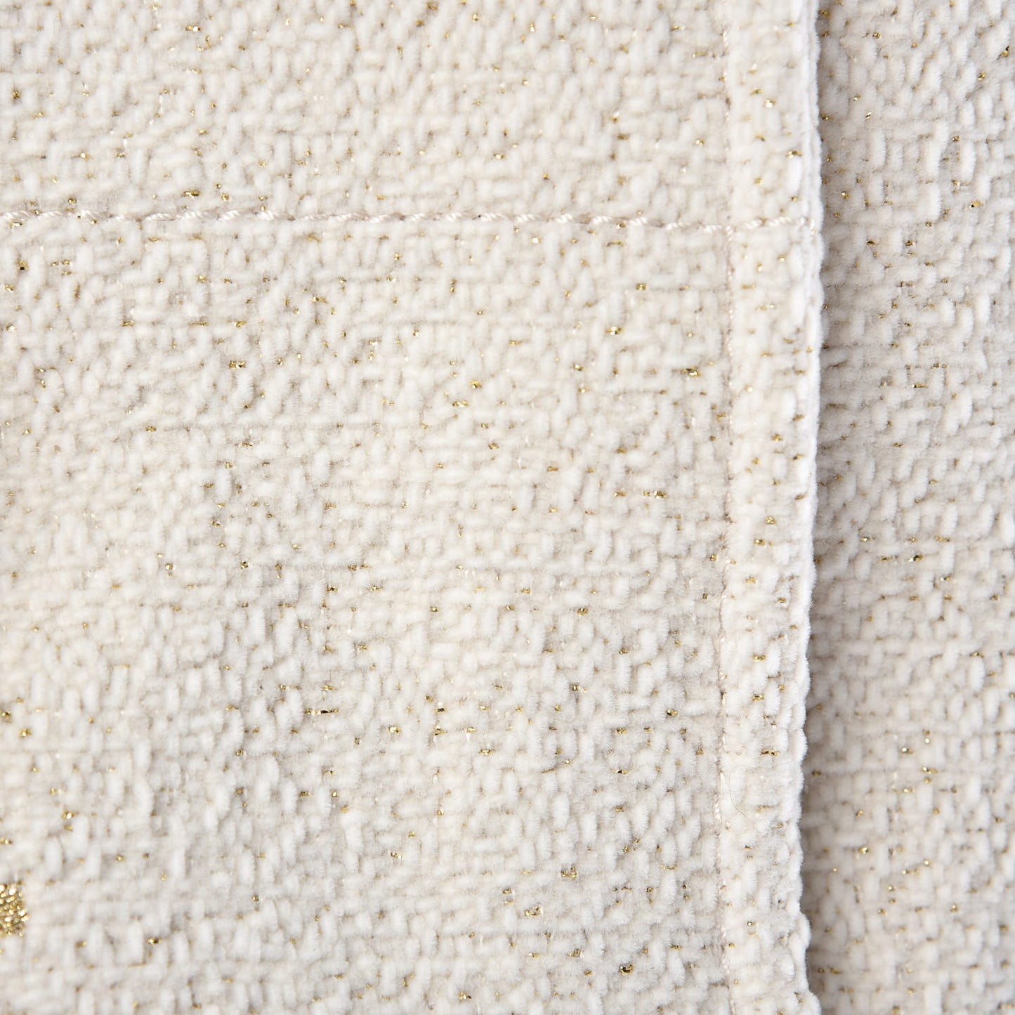 Lurex Boucle Medium Deauville Tote White