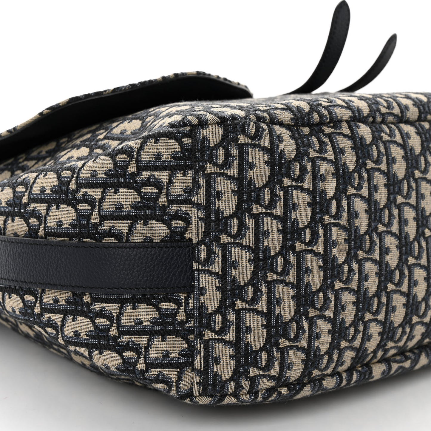 Oblique Soft Saddle Bag Beige Blue
