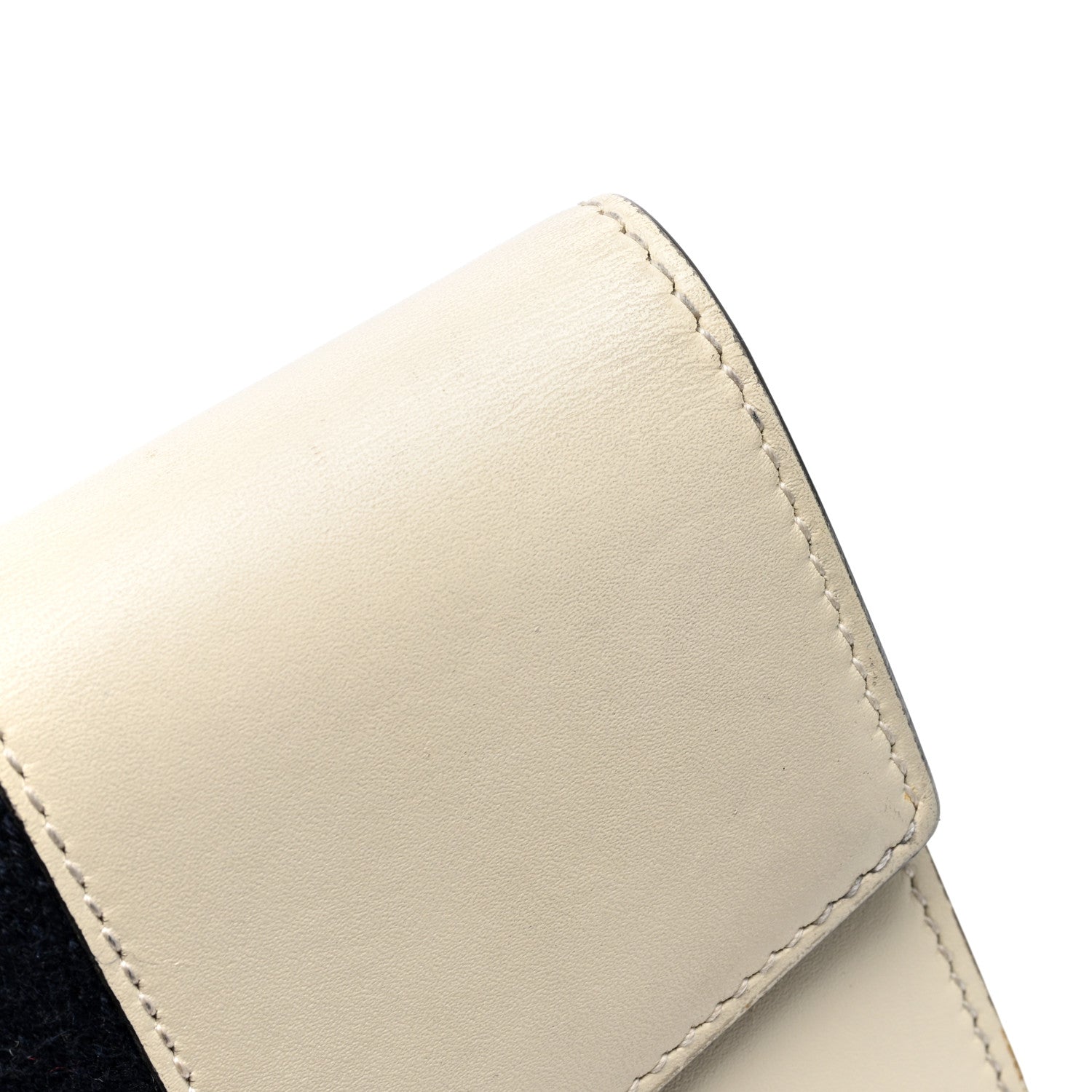 Gucci Calfskin Sylvie Continental Wallet White 7 of 7