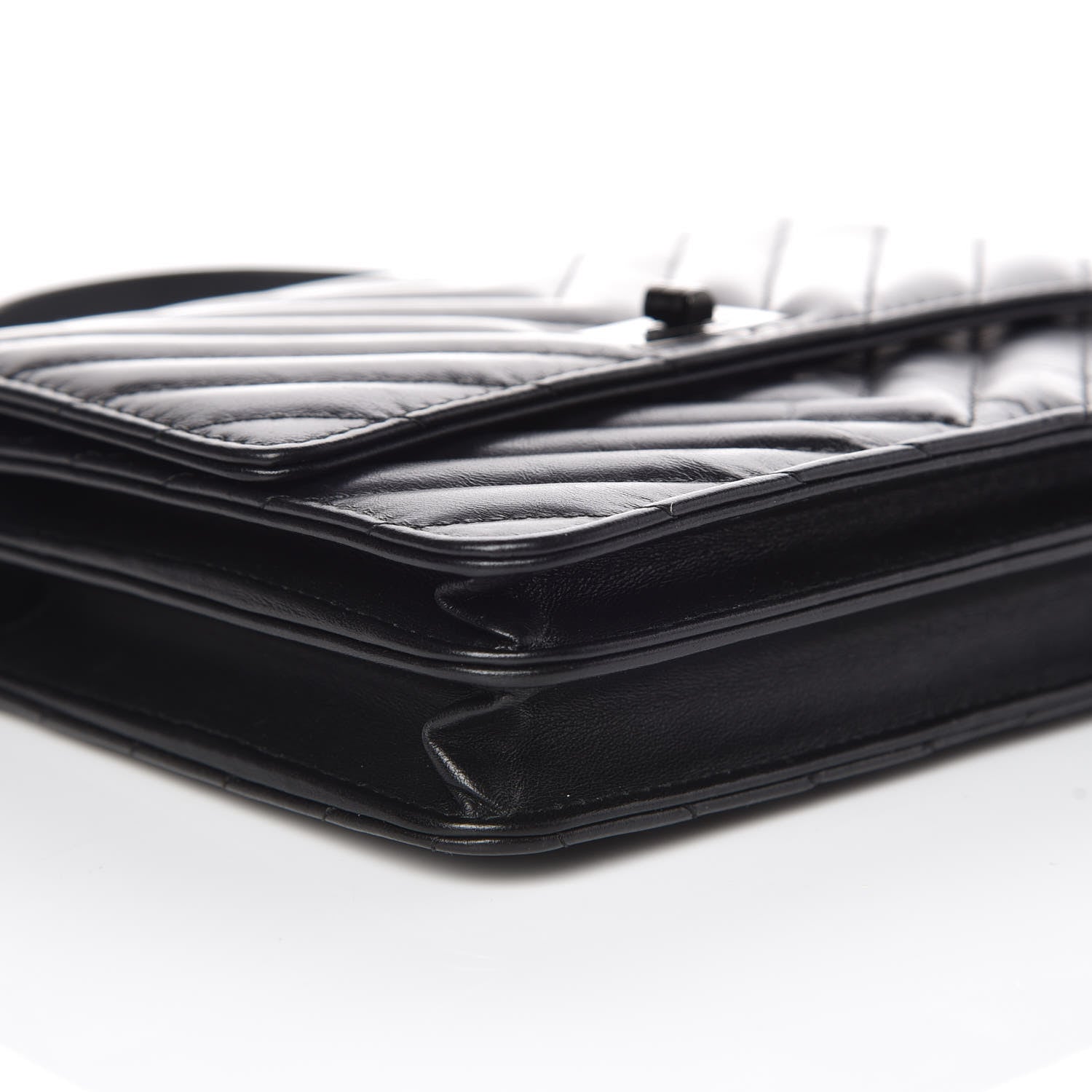 Chanel Aged Calfskin Chevron Quilted Reissue 2.55 Square Wallet On Chain WOC So Black 5 of 10