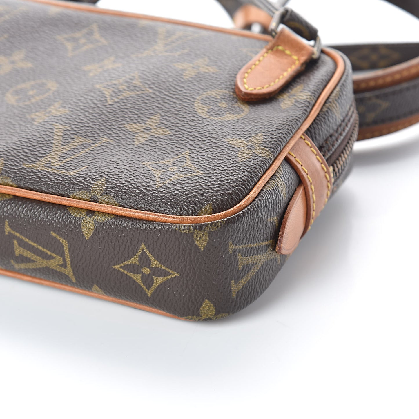 Monogram Pochette Marly Bandouliere