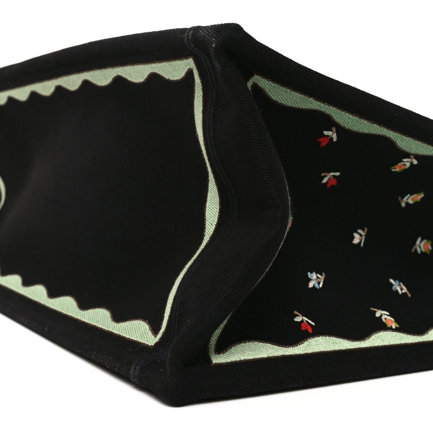Christian Dior Canvas Embroidered Medium Dioramour Revolution