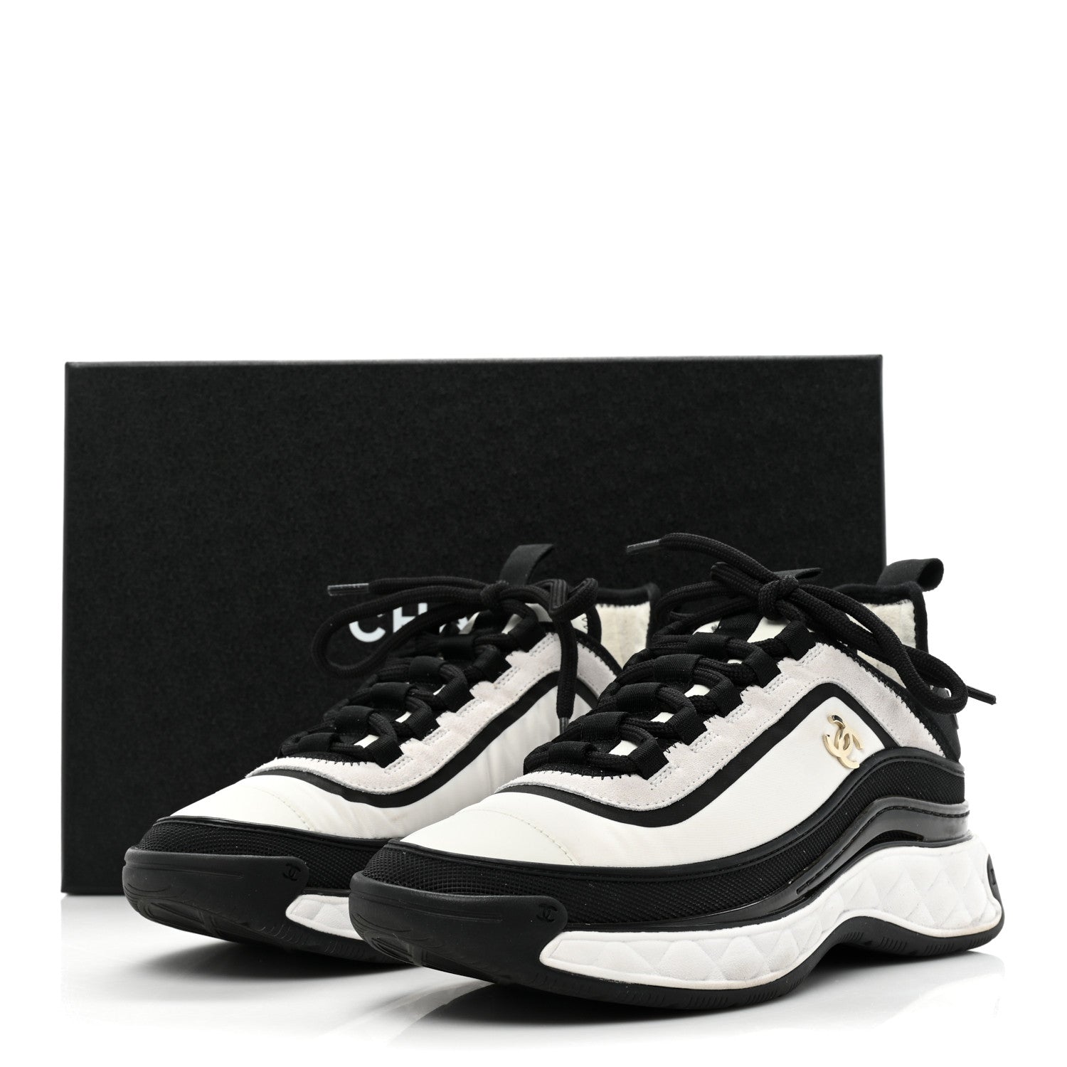 Chanel Suede Calfskin Mixed Fibers CC Sneakers 36.5 White Black 10 of 10