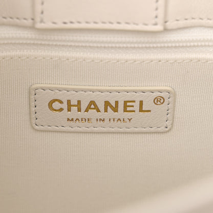 Chanel Calfskin Quilted CC Hobo Handbag White 5 of 9