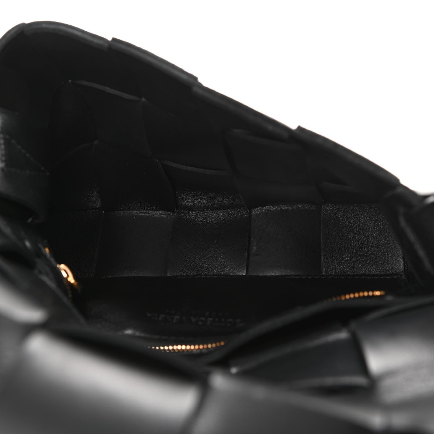 Bottega Veneta Calfskin Maxi Intreccio Cassette Bag Black 5 of 9