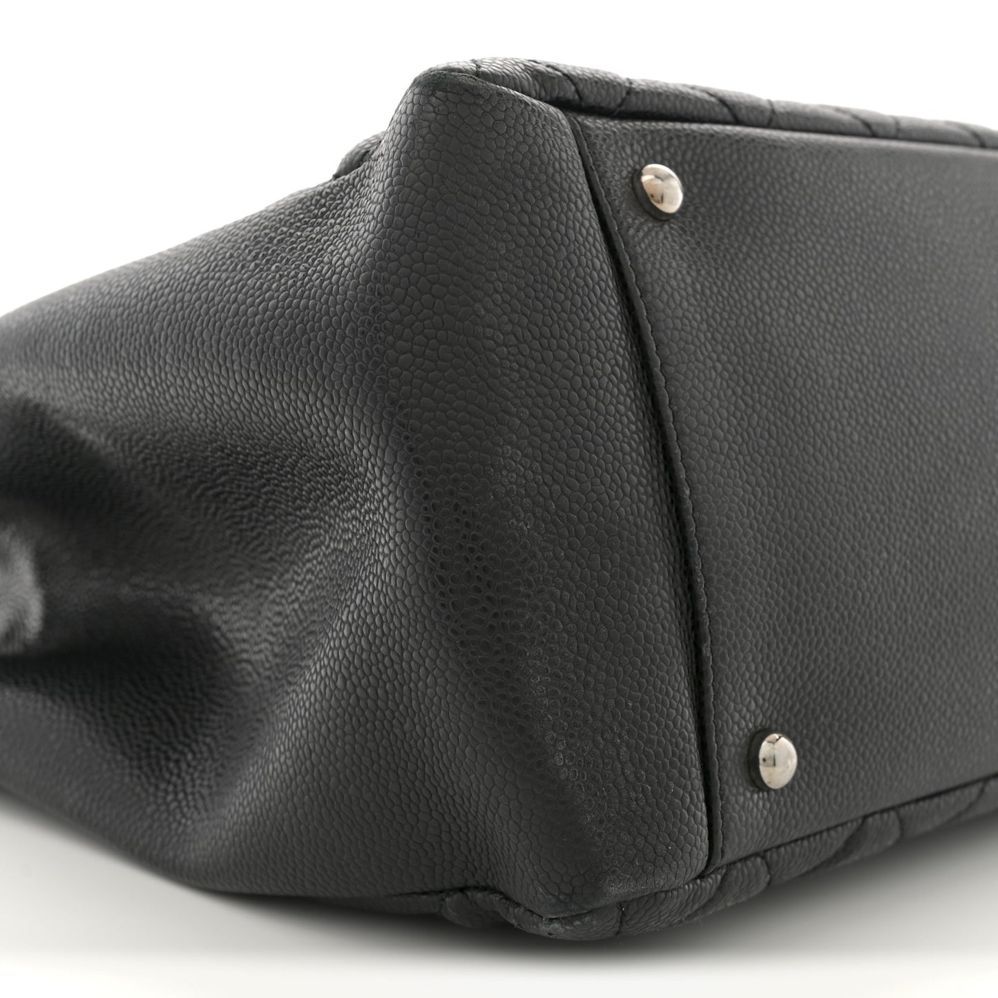 Caviar Quilted XL Grand Shopping Tote GST Black