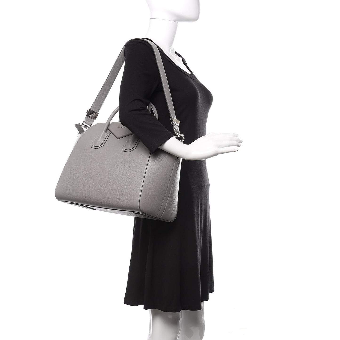 Sugar Goatskin Medium Antigona Pearl Grey