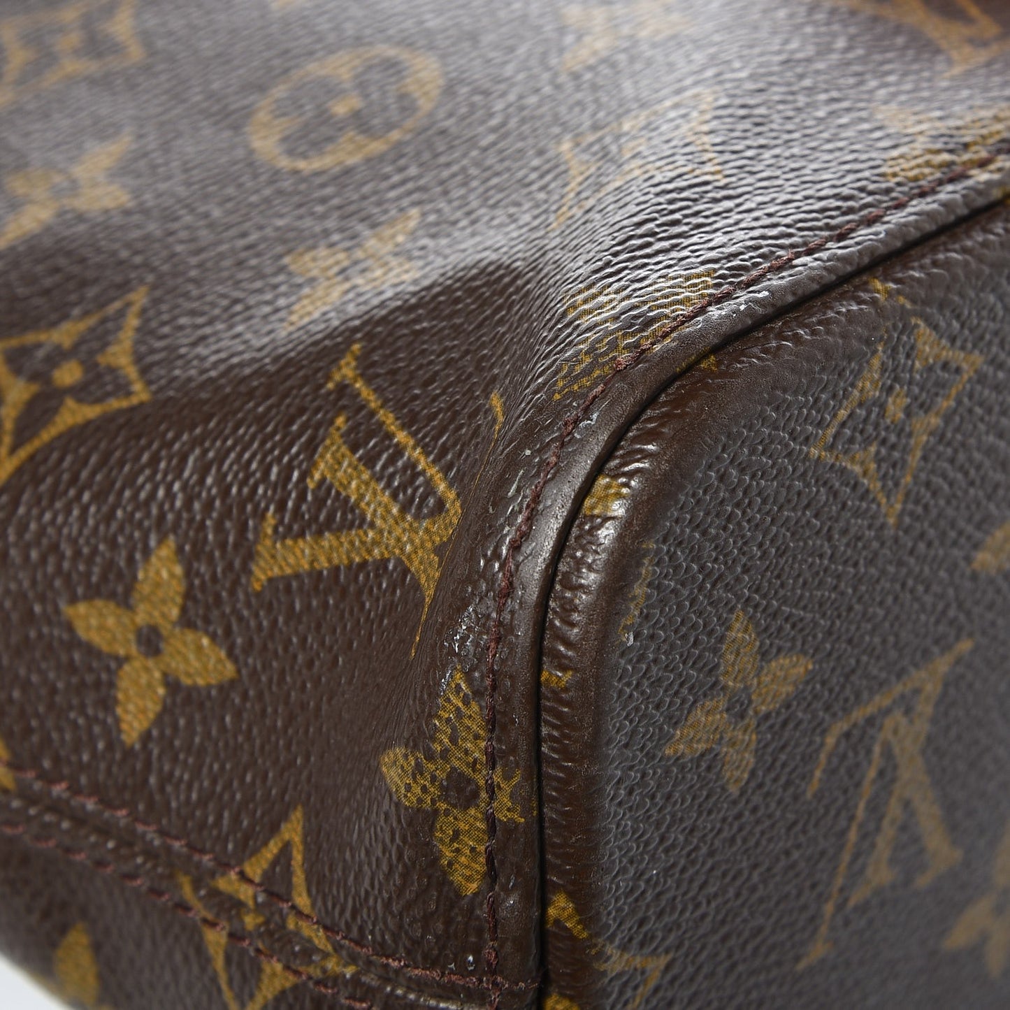 Monogram Luco