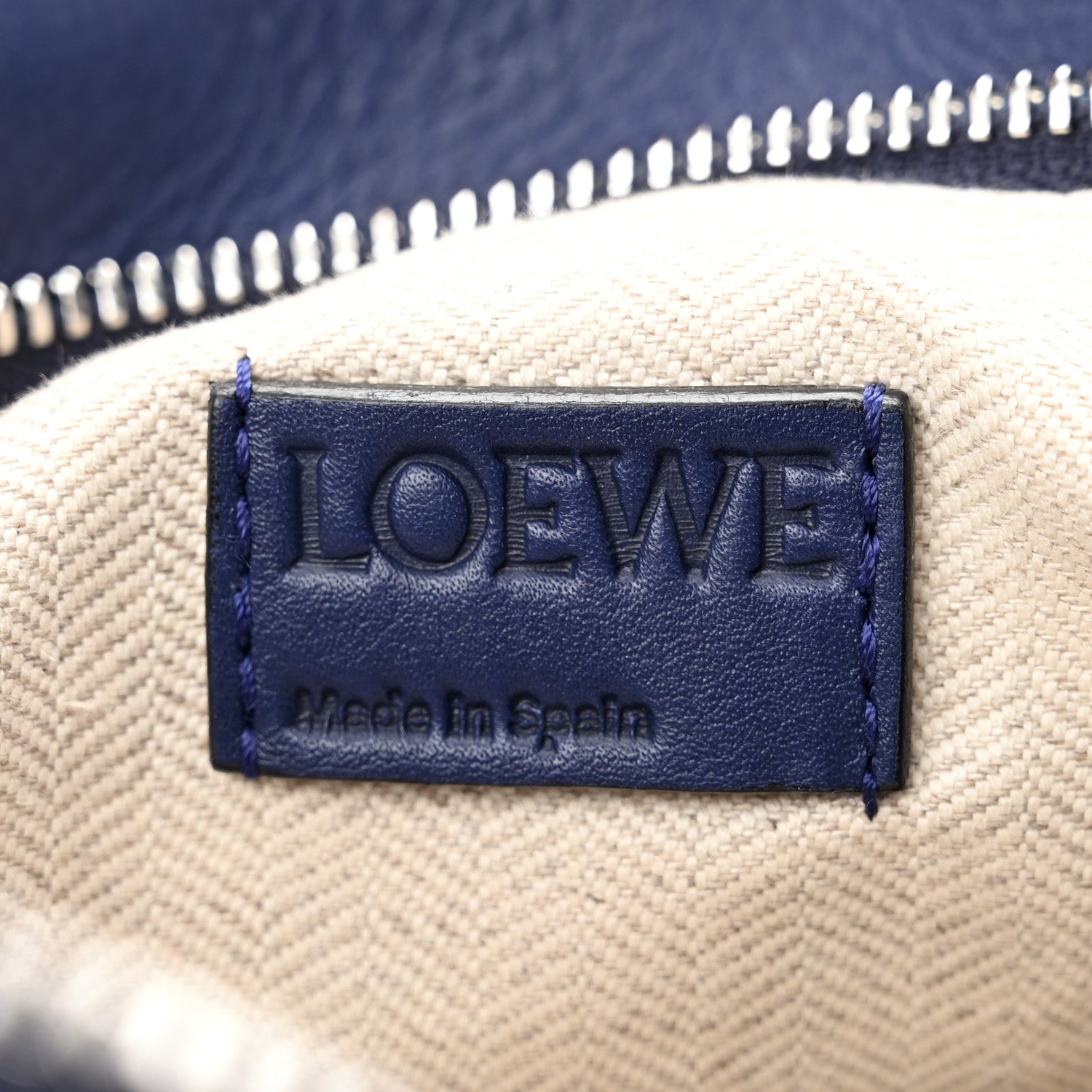 Loewe Calfskin Medium Puzzle Bag Marine 5 of 9