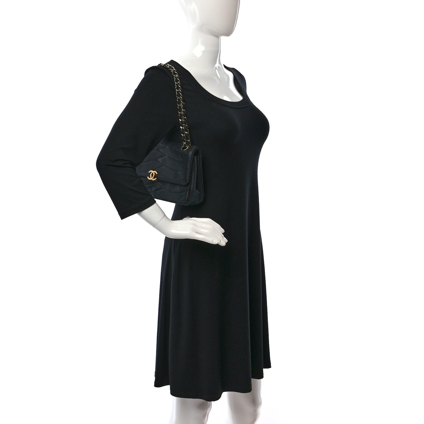 Lambskin Wavy Quilted Single Flap Black