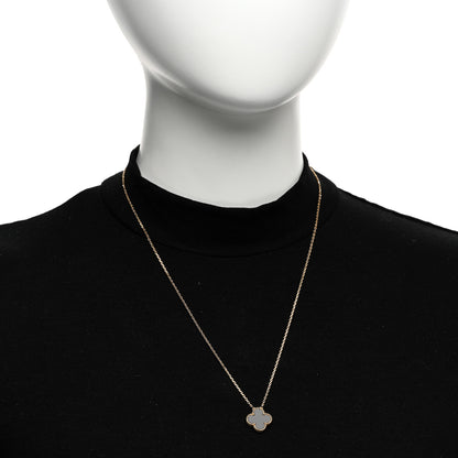 Van Cleef & Arpels 18K Yellow Gold Black Onyx Vintage Alhambra Pendant Necklace 2 of 5