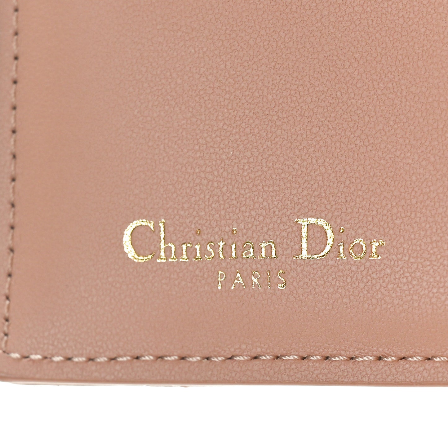 Grained Calfskin Supple Cannage Caro Dahlia Wallet Rose Des Vents