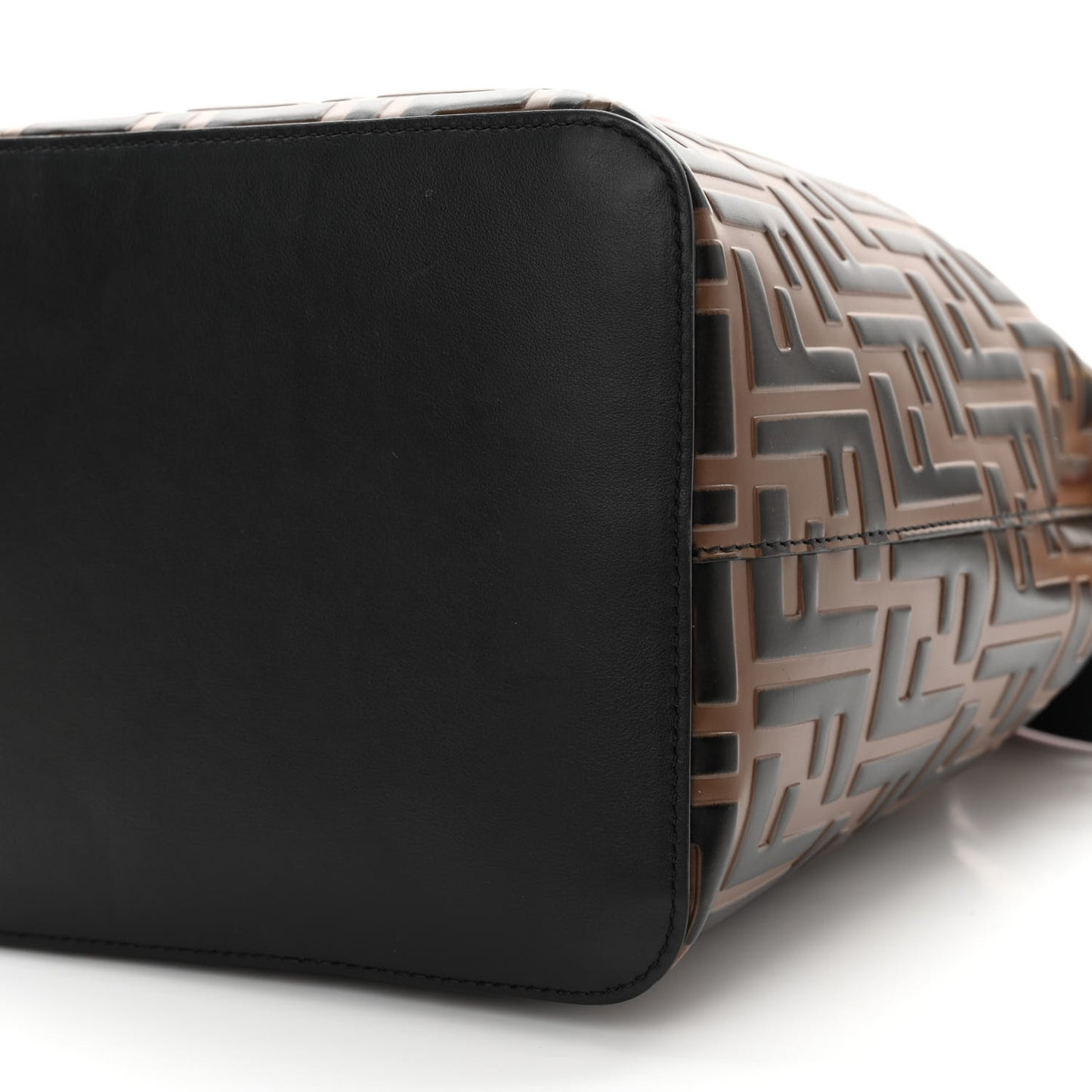 Vitello Grace F is Fendi Bi-Color FF 1974 Embossed Grande Mon Tresor Bucket Bag Maya Black Fragola