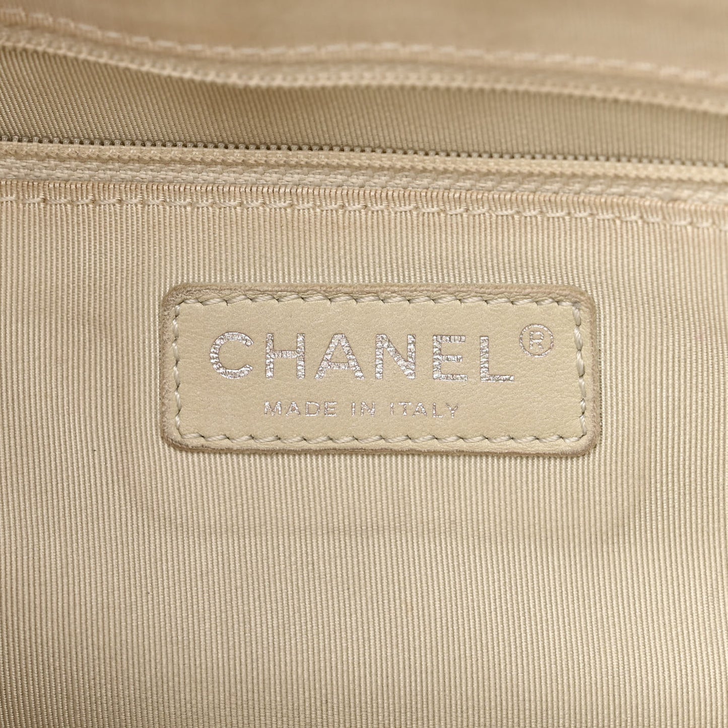 Washed Lambskin Quilted Large Chain Around Messenger Black