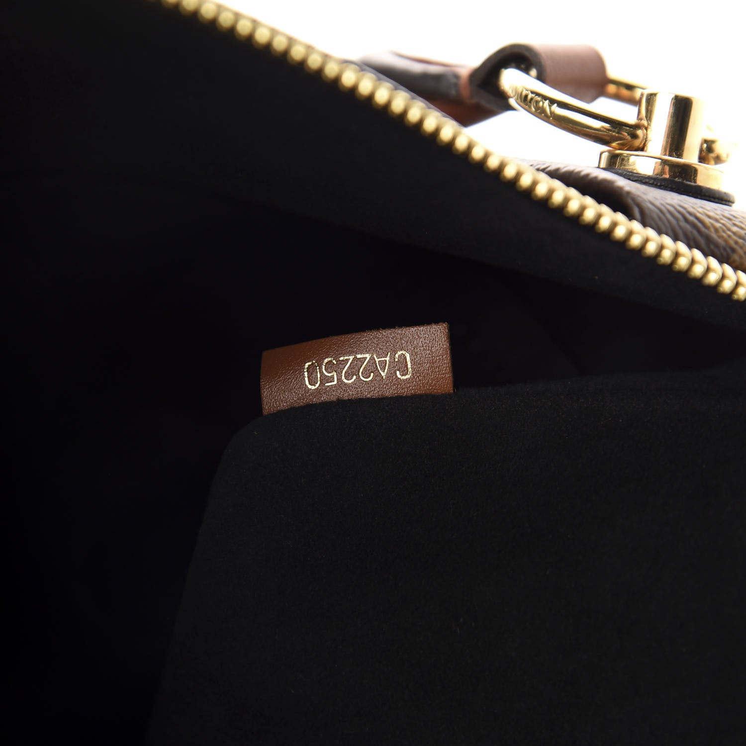 Louis Vuitton Monogram V Tote MM Black 9 of 10