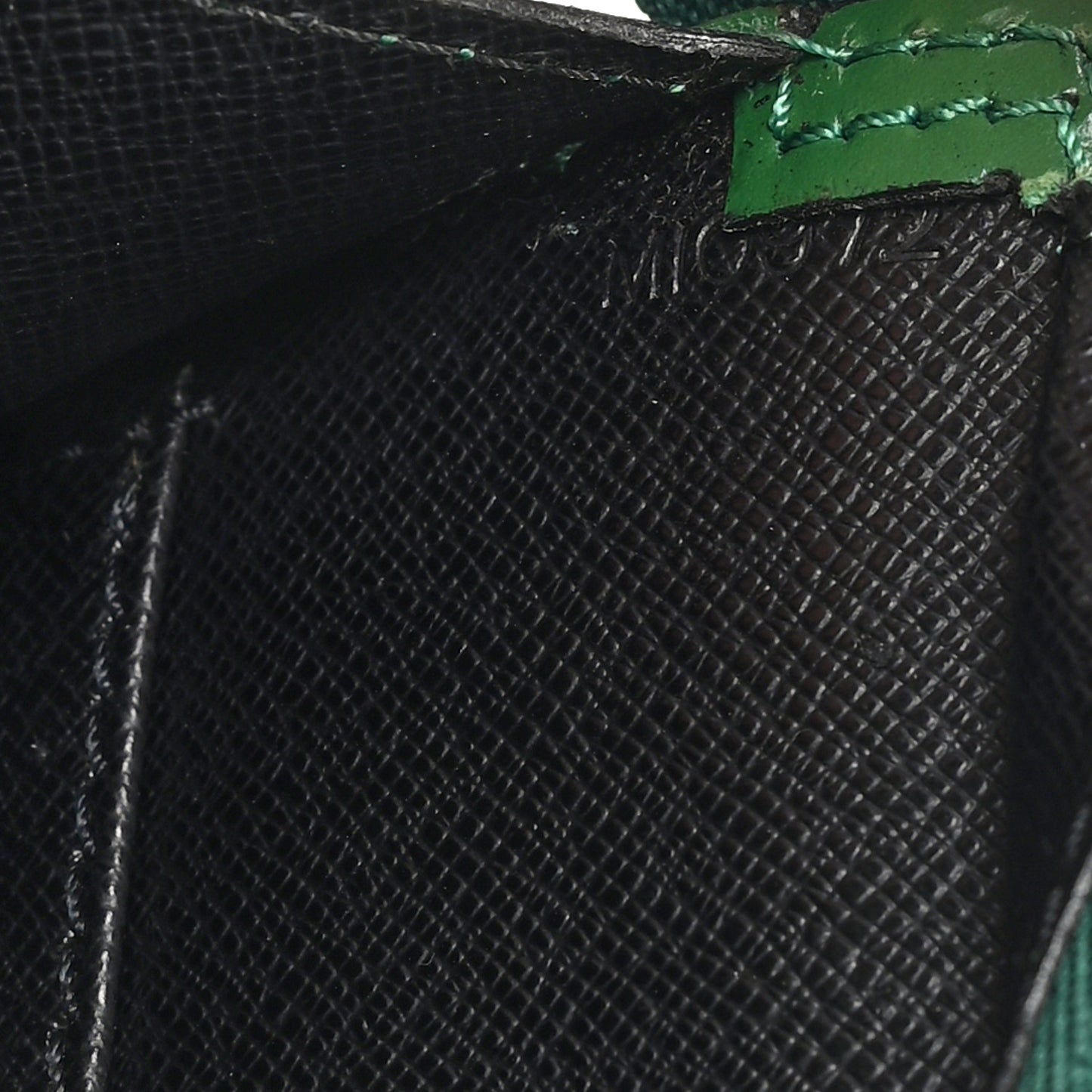 Epi Sac Triangle Green
