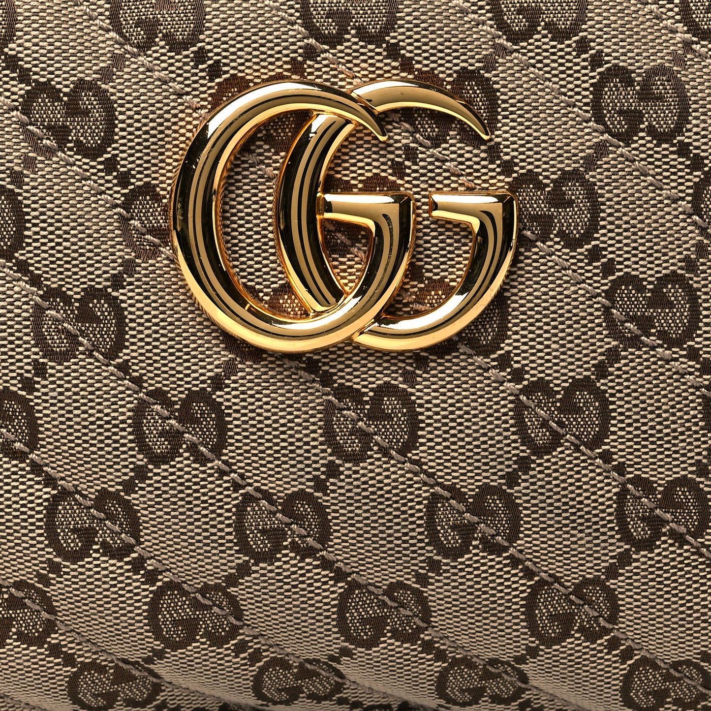 Monogram Matelasse Diagonal Small GG Marmont Chain Shoulder Bag Beige Black