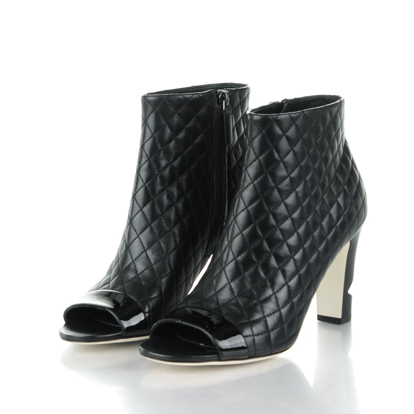 Lambskin Quilted Patent Pearl Short Boots 40 Black