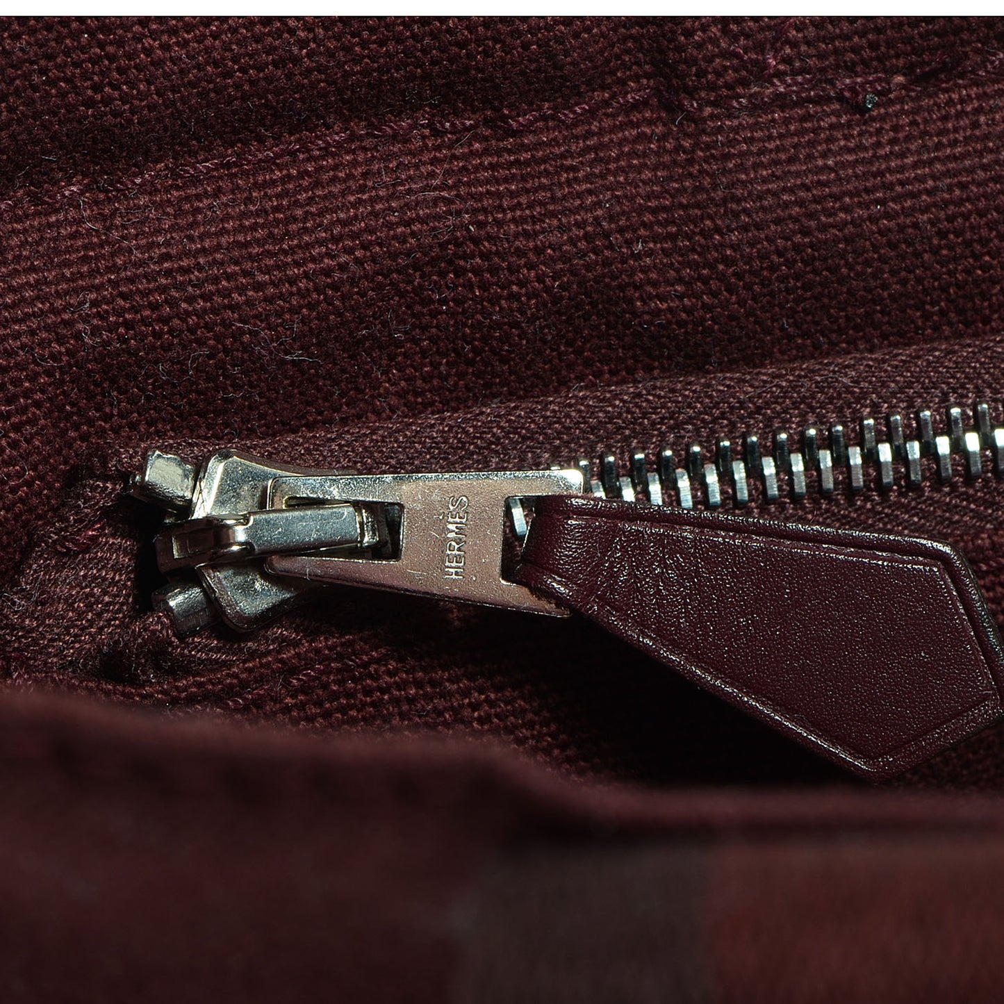 Taurillon Clemence Canvas Fourre Tout PM Rouge H