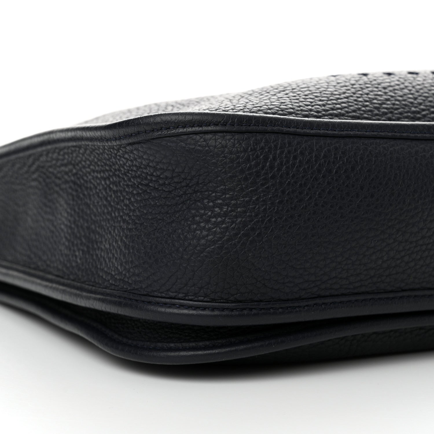 Hermes Taurillon Clemence Evelyne III PM Bleu Nuit 9 of 11