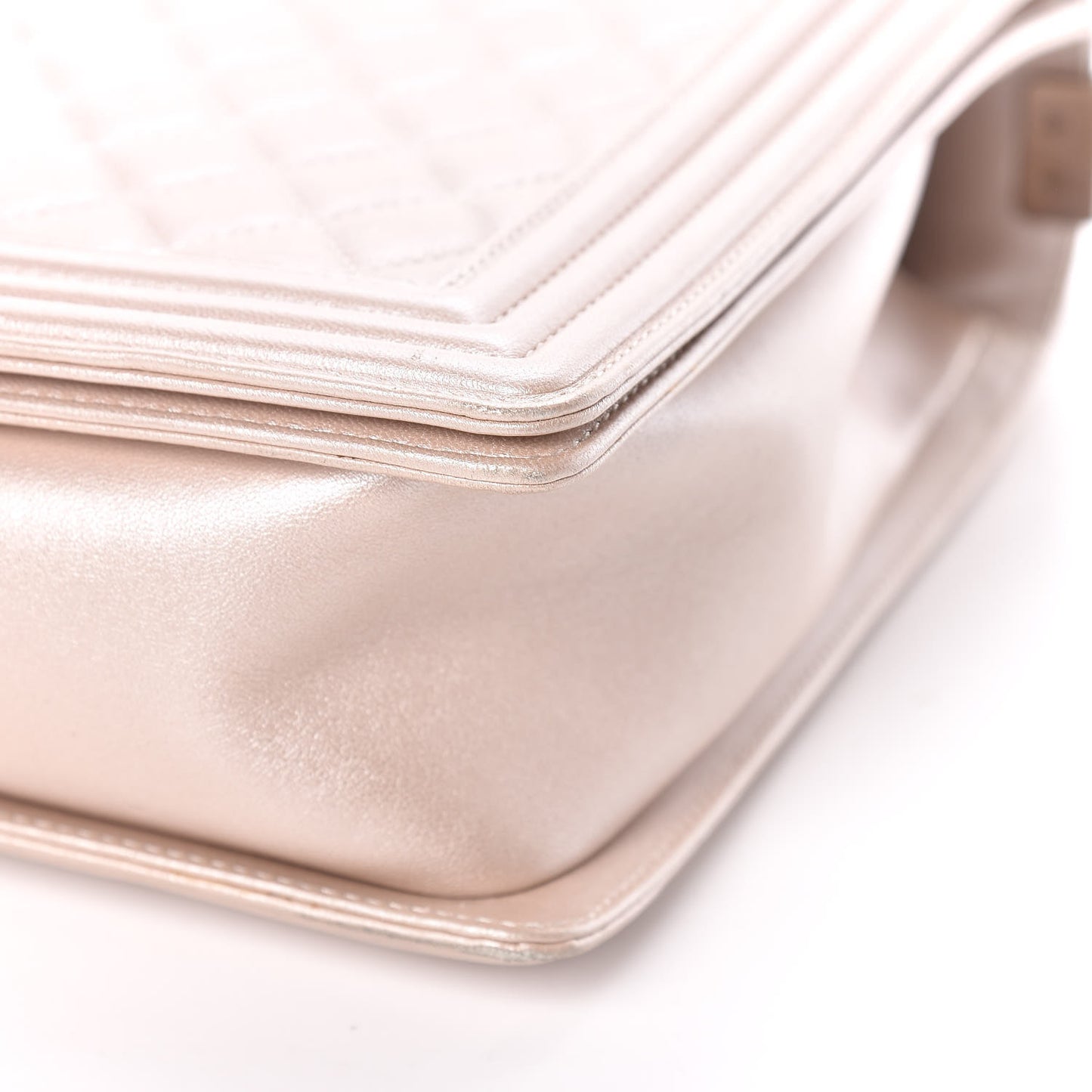 Metallic Lambskin Quilted Large Boy Flap Light Beige