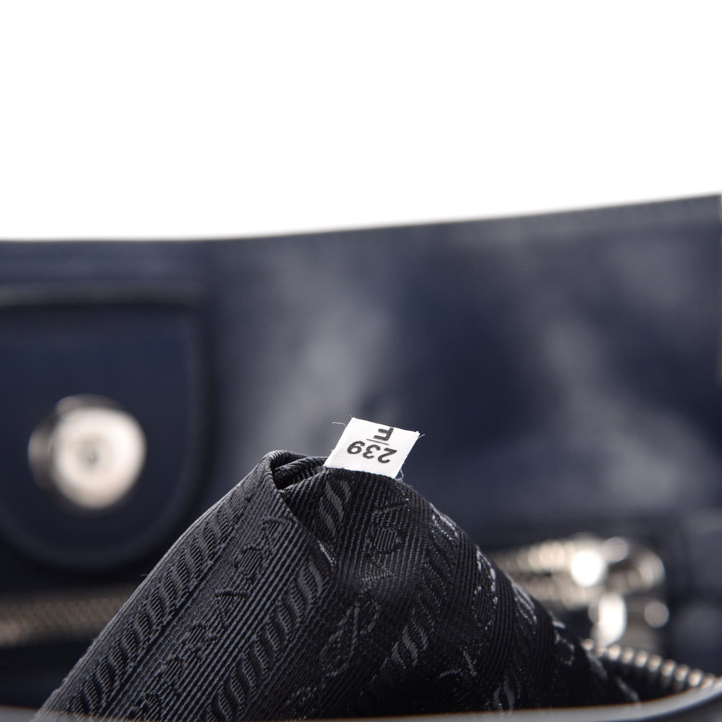 Soft Calf Shopping Tote Baltico