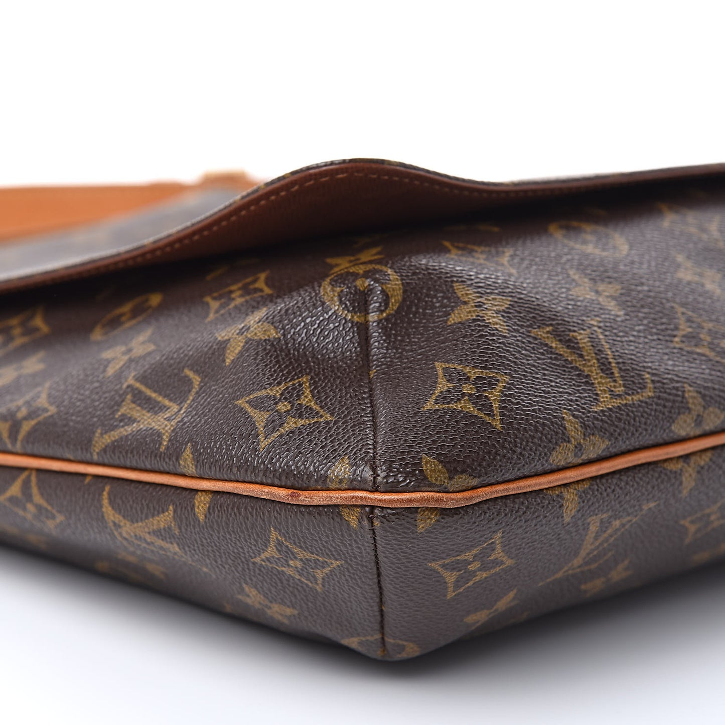 Monogram Musette GM