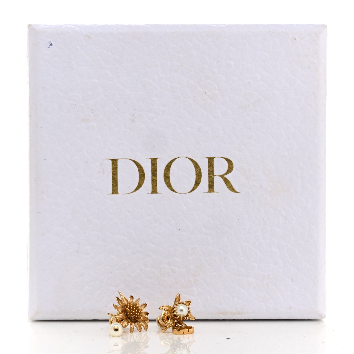 Christian Dior Pearl Sunflower Earrings Gold 5 of 5