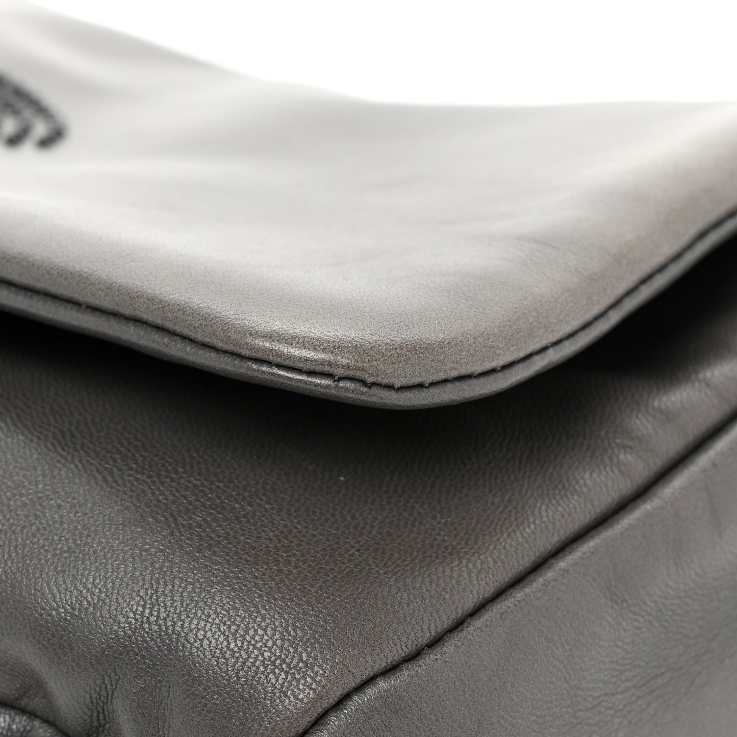 Lambskin Studded CC East West Flap Grey