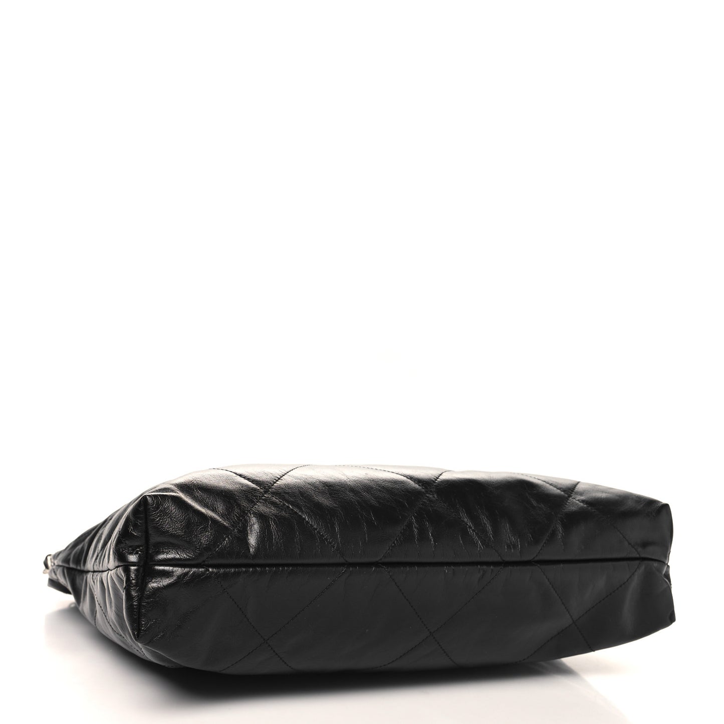 Shiny Calfskin Quilted Chanel 22 Black