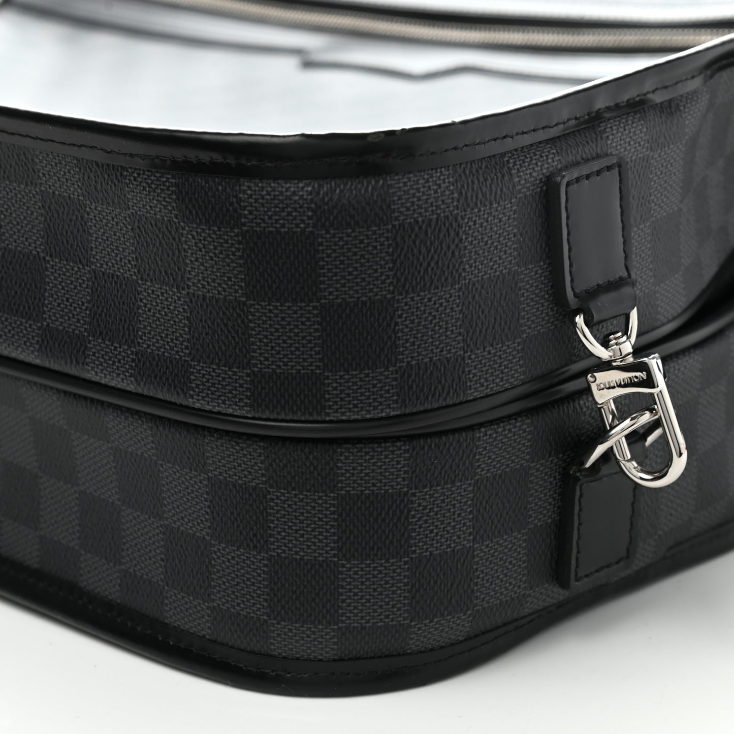 Damier Graphite Garment Bag